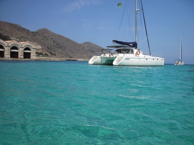 un viaje en catamarán 