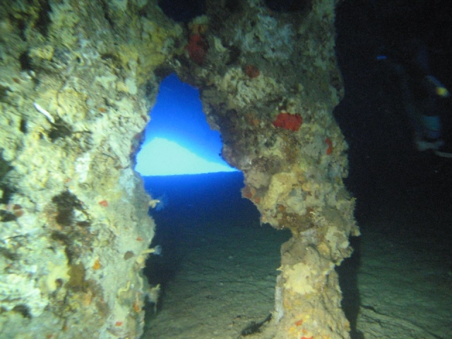  cueva submarinas 