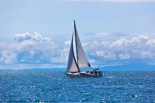  Alquile uno de nuestros barcos