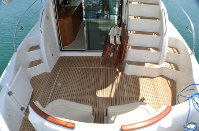  la entrada al barco 