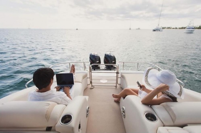  venga y relájale en el barco 