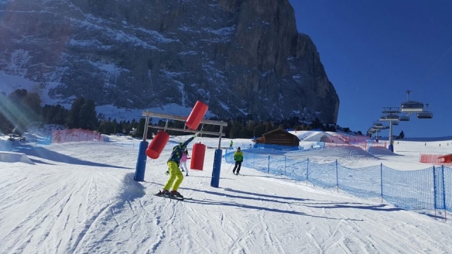  obstáculos a lo largo de la pista 