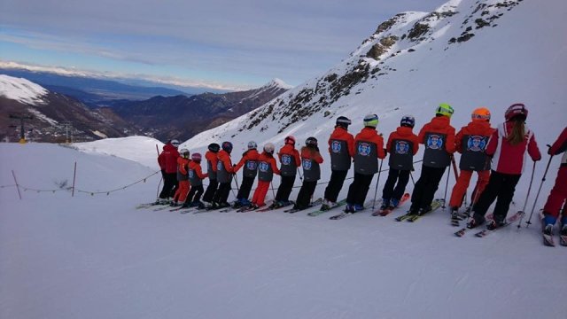 El equipo listo para esquiar 