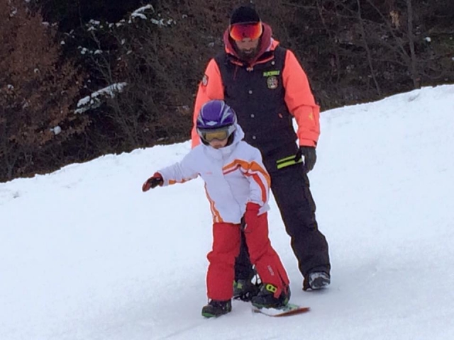 first-snowboarding 