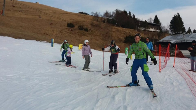 Uno de nuestros monitores titulados 