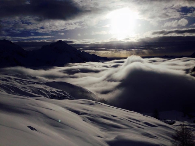  Por encima de las nubes