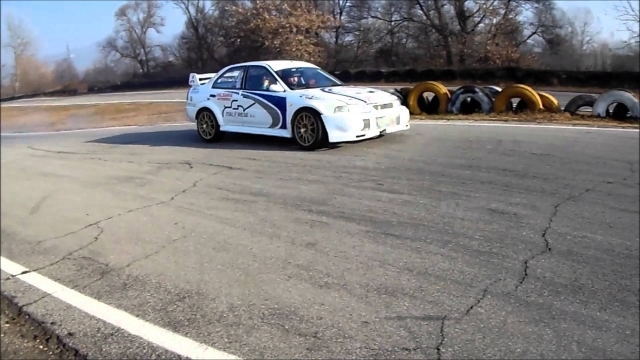  En el carro de rally