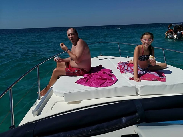  Relajanle en alta mar 