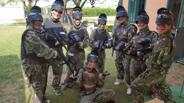  Equipo de gotcha femenino 