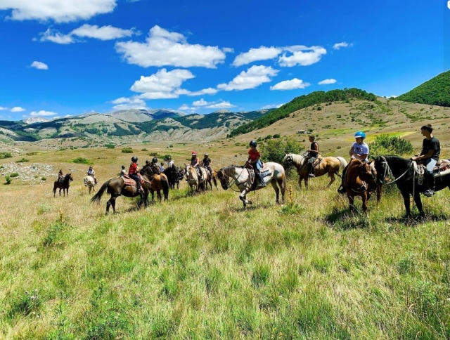  a caballo en la meseta de Rascino 