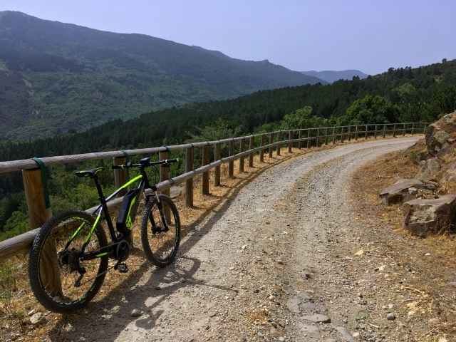  Tour en bicicleta de cerro eléctrica 