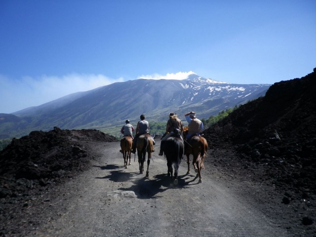  Etna a caballo 