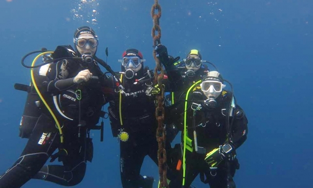 equipo de buceo 