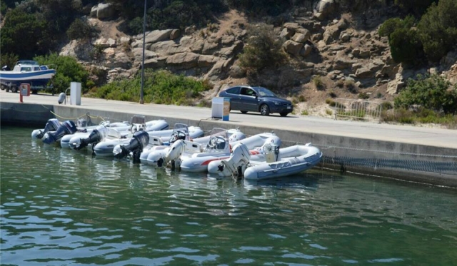  A lo largo del puerto 