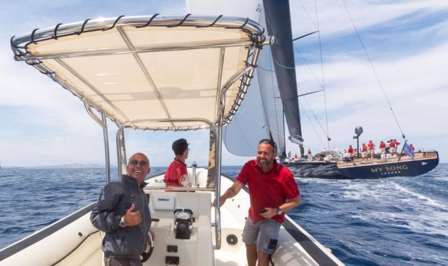  Qué maravilloso deporle navegando 