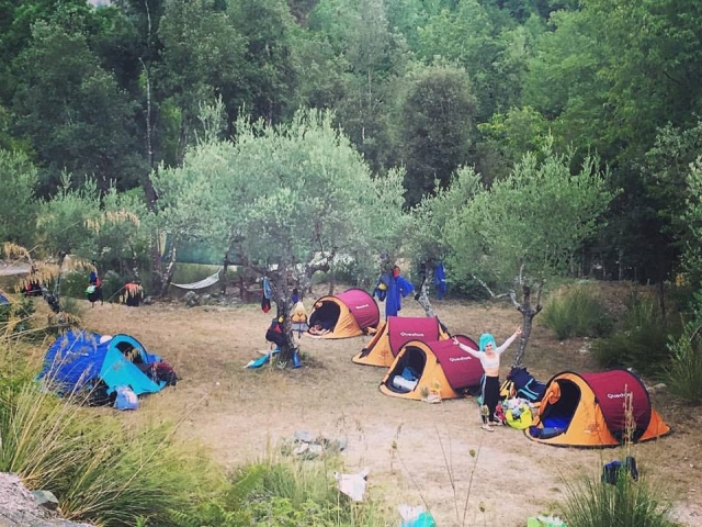  Campamento 