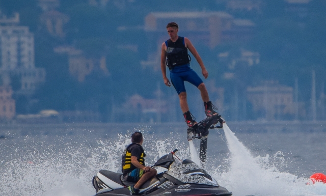  Moto y flyboard 