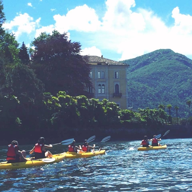  certificado centro de kayak en el lago de Como 