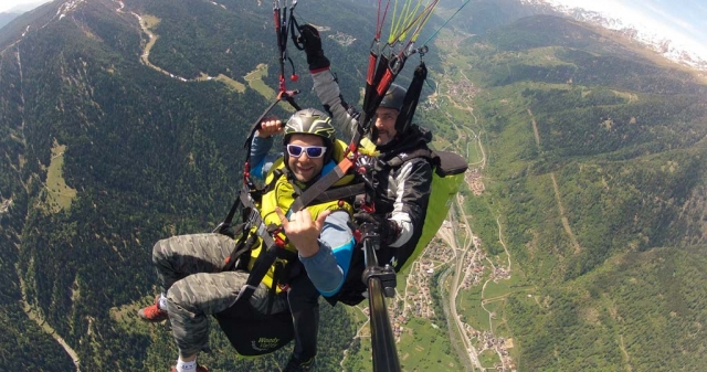  Volando sobre las montañas 