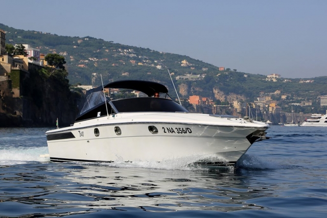 Un día en un barco en Capri