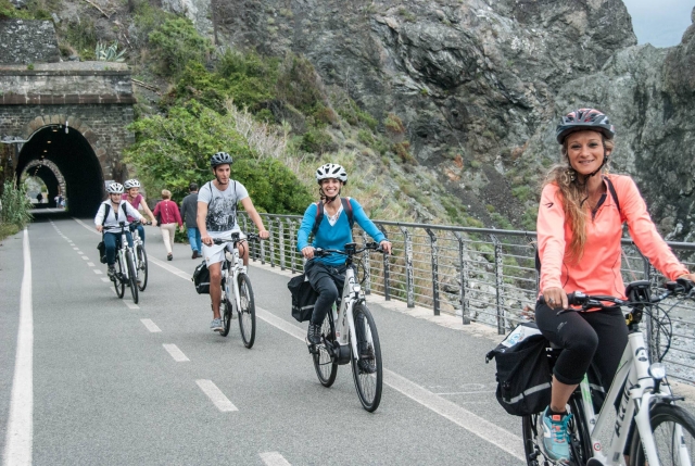  Caminando en bicicleta 