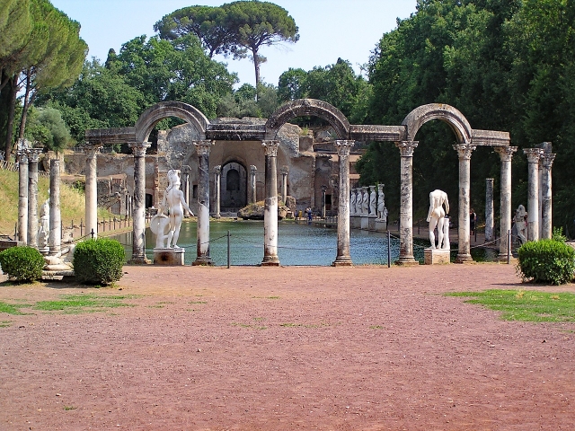  Vistazo de Villa Adriana en Tivoli 