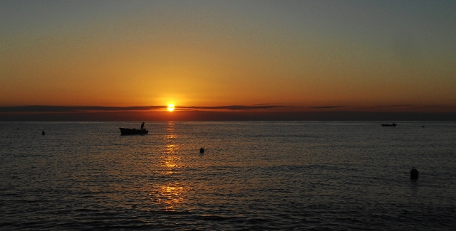  Salida de pesca al atardecer 