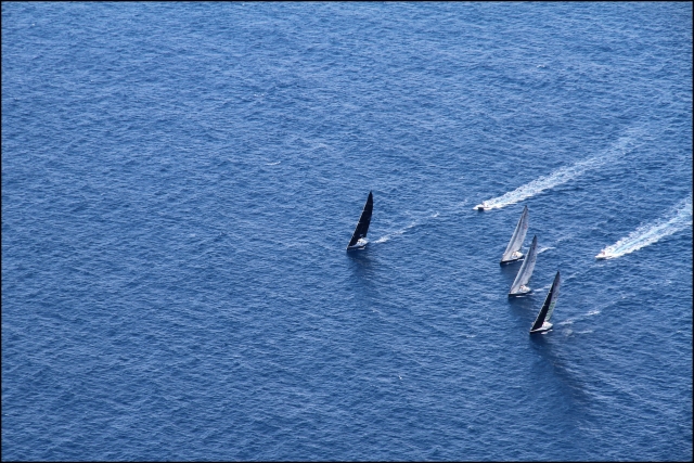  Navegando en aguas azules 