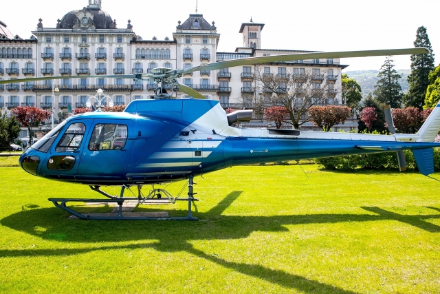 con nuestro helicóptero visitarás lugares sensacionales 