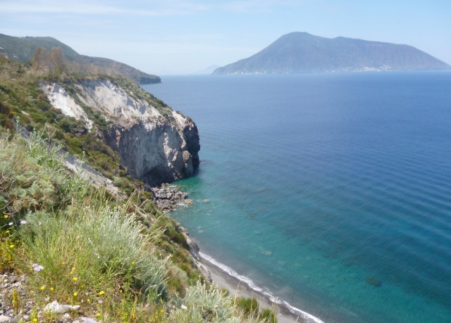  Costa de las islas Eolias 