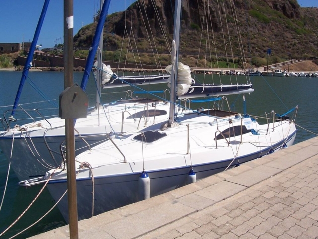  Barcos amarrados 