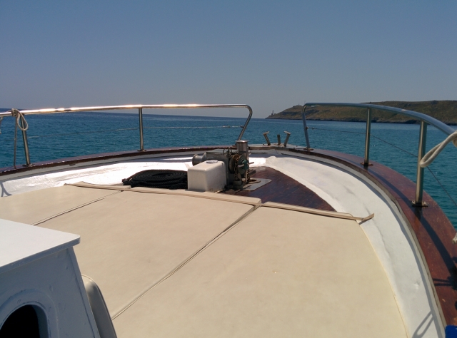  Hydra - Excursiones en barco Solárium de proa 2 