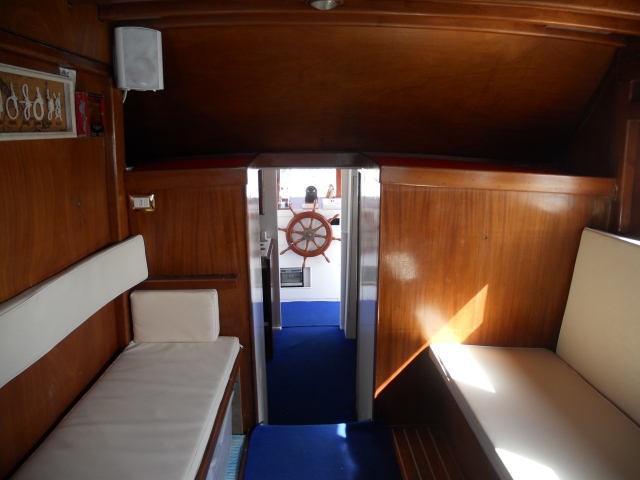  Hydra - Excursiones en barco Lounge 