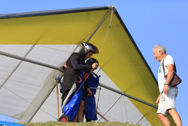 listo para volar en ala delta 