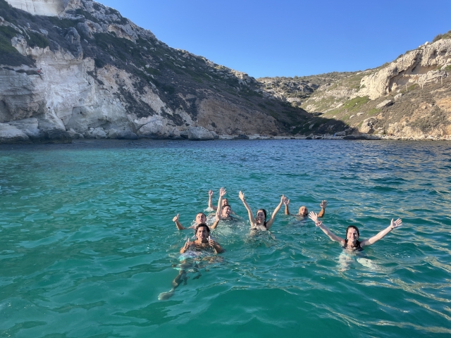  Excursiones en bole en Cagliari, Nautisardinia, pbaños en barco, tour bateau, paseo en barco 