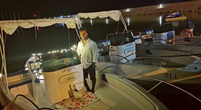  Cena romántica a bordo 