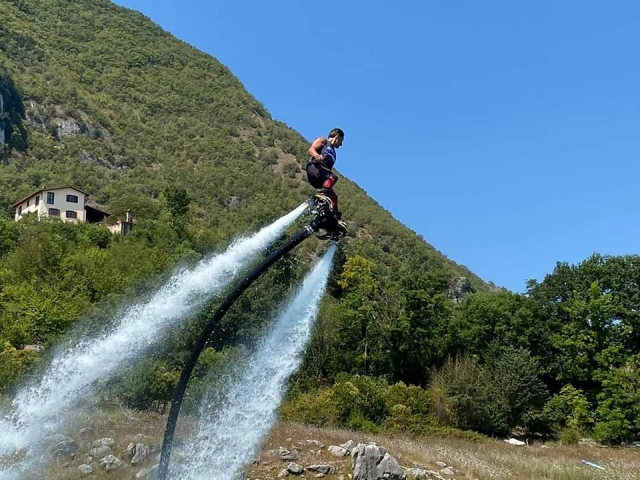  Flyboard en castel Volturno 