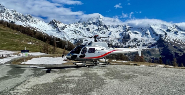  Nuestros helicópteros 