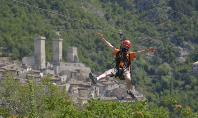  tirolesa en Abruzzo 
