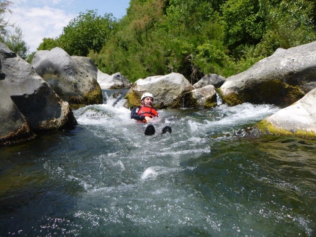  barranquismo en el arroyo 
