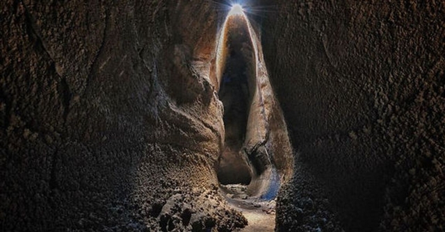  excursión espeleológica 