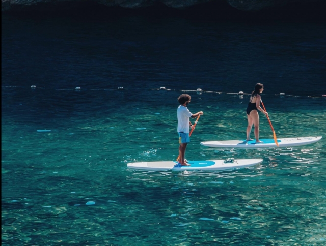  cena en aguas cristalinas 