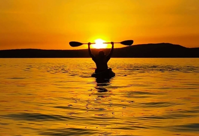  atardecer en kayak 