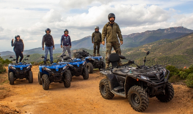  cuatrimoto excursión con amigos 