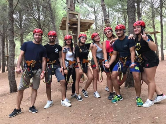  Una foto de grupo 