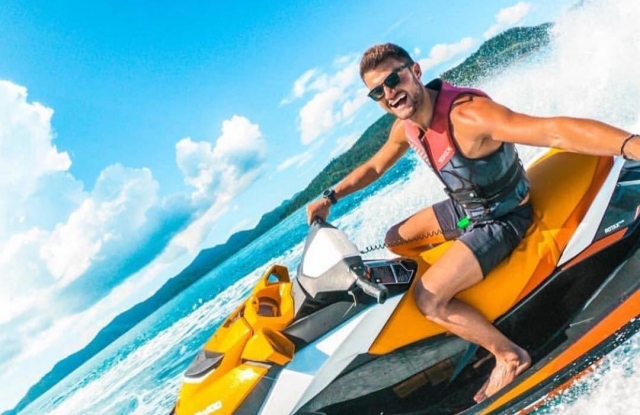  Renta de jet skis 