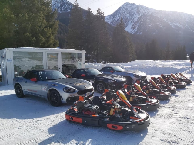  Los karts y las máquinas de carreras de nuestro centro 
