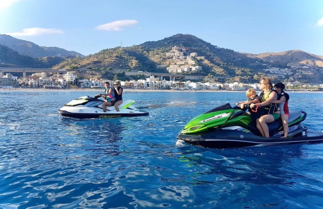  renta su jet ski 