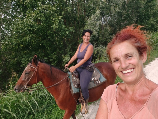  Inmersos en la vegetación 