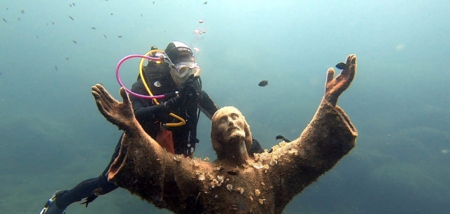  Cristo del abismo buceo